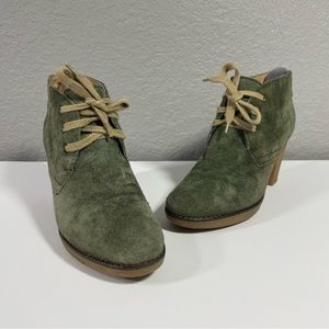 Manas Womens ankle booties green suede 36